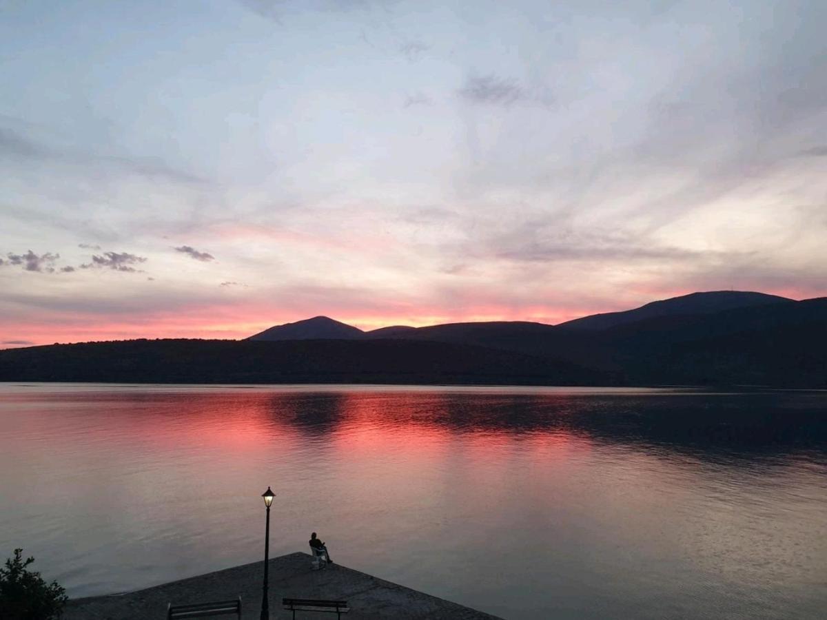 Beach House In Itea-Delphi エクステリア 写真