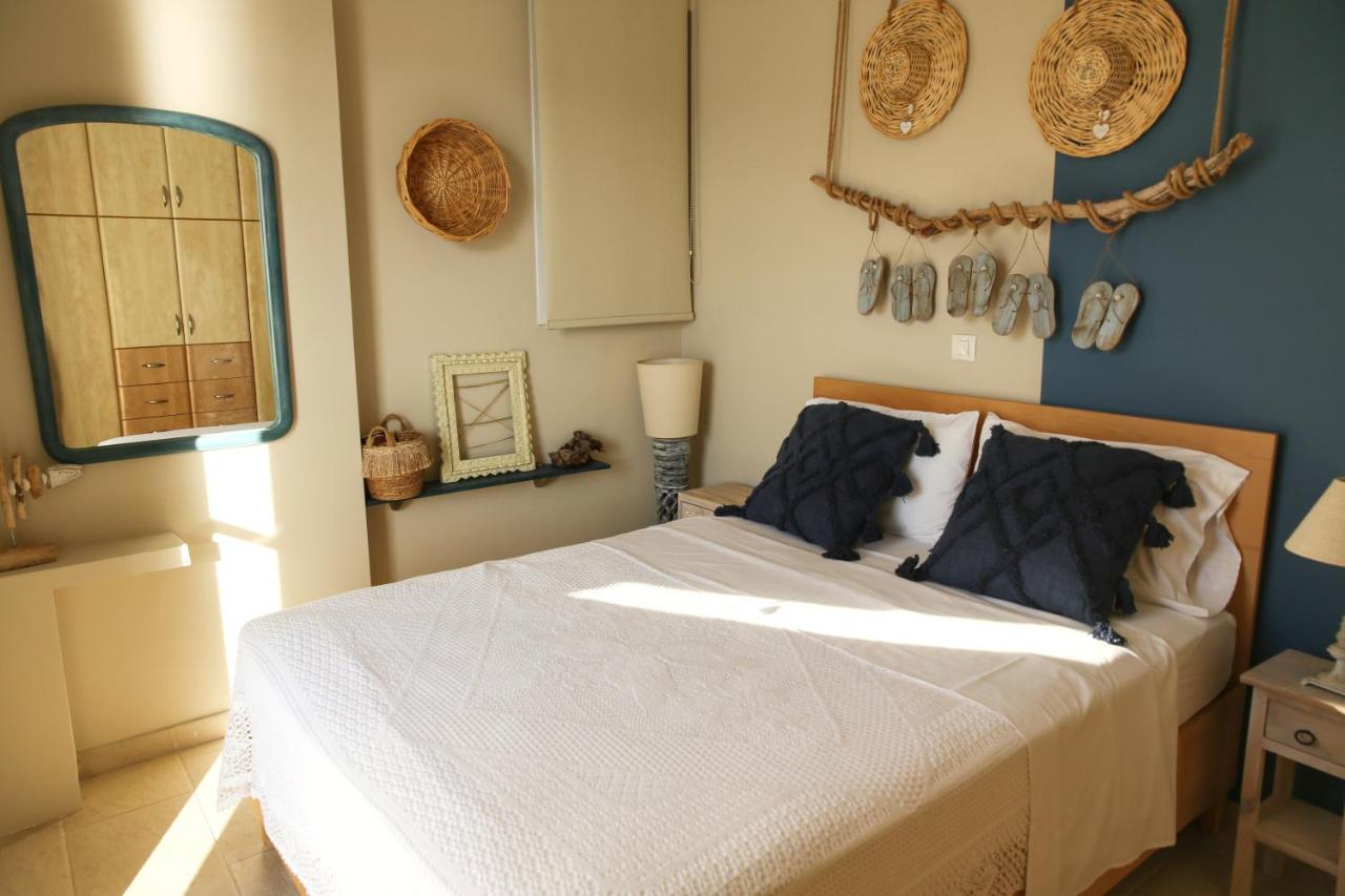 Beach House In Itea-Delphi エクステリア 写真