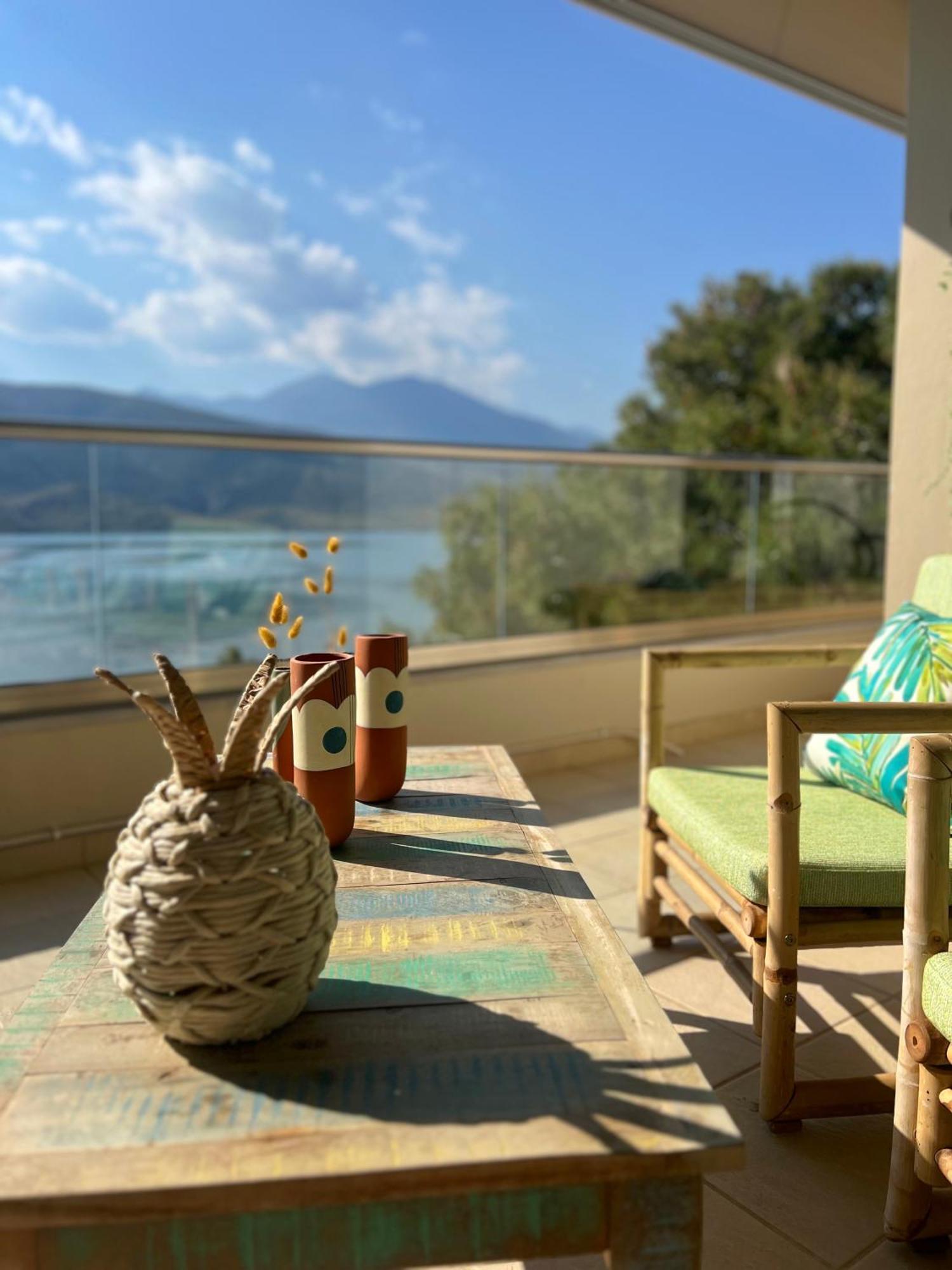 Beach House In Itea-Delphi エクステリア 写真