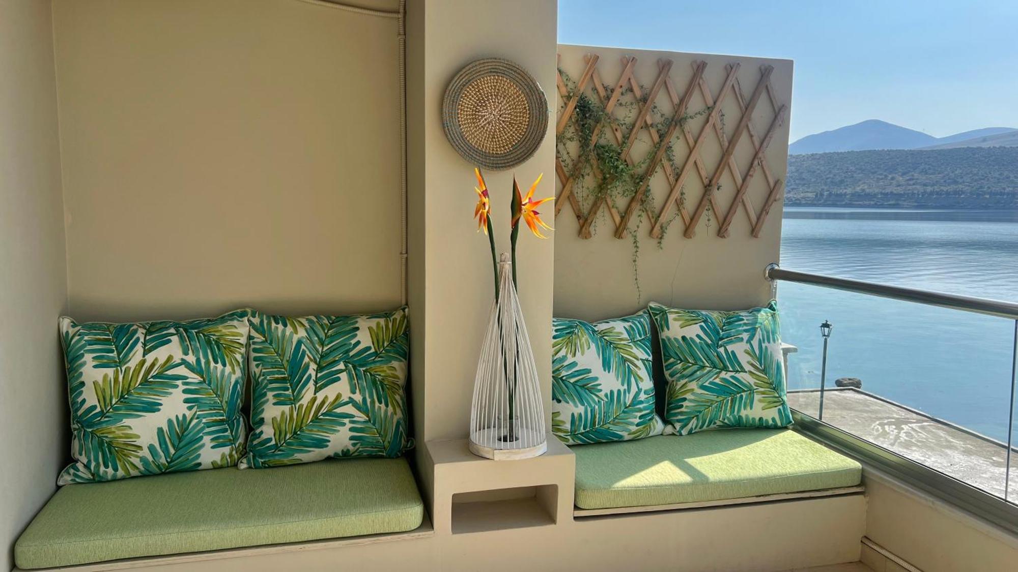 Beach House In Itea-Delphi エクステリア 写真