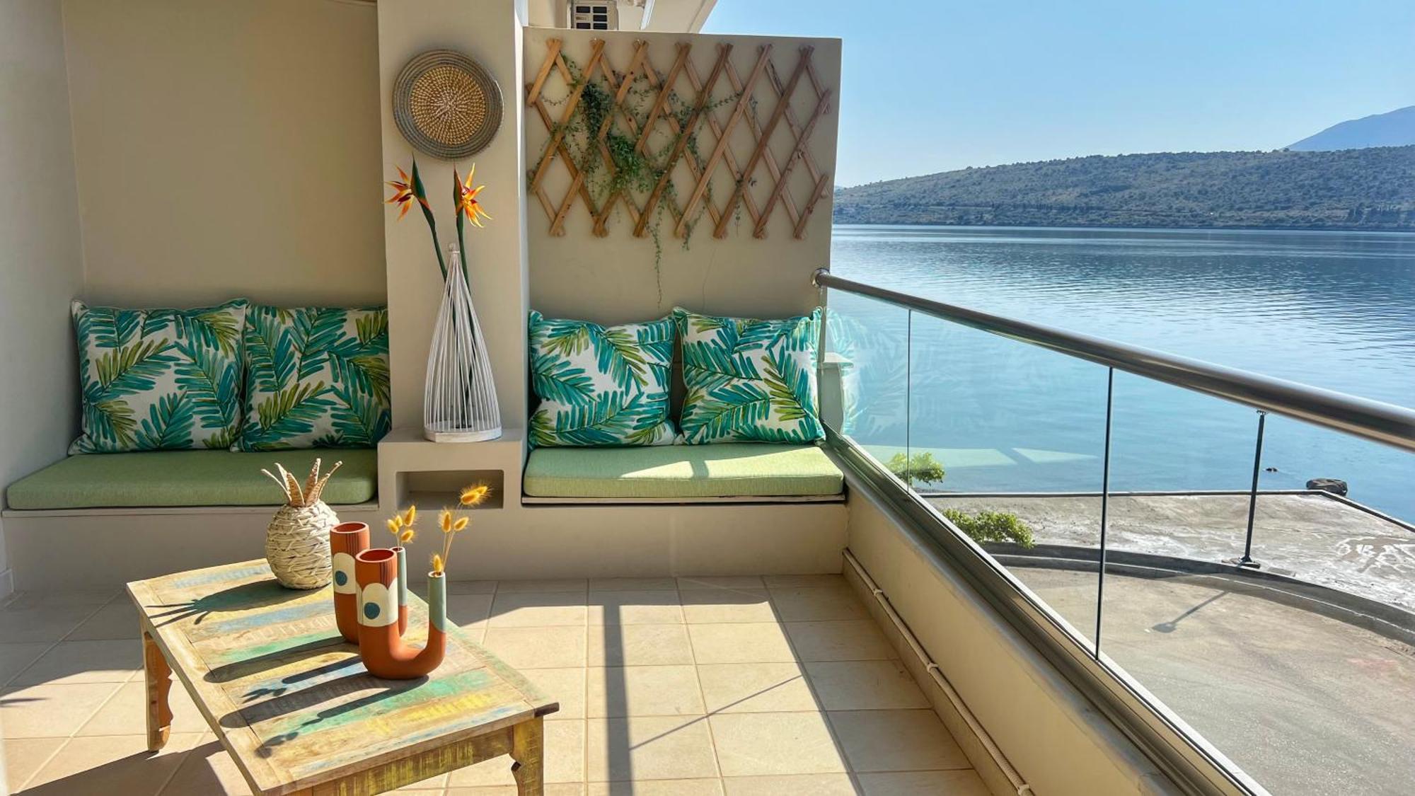 Beach House In Itea-Delphi エクステリア 写真