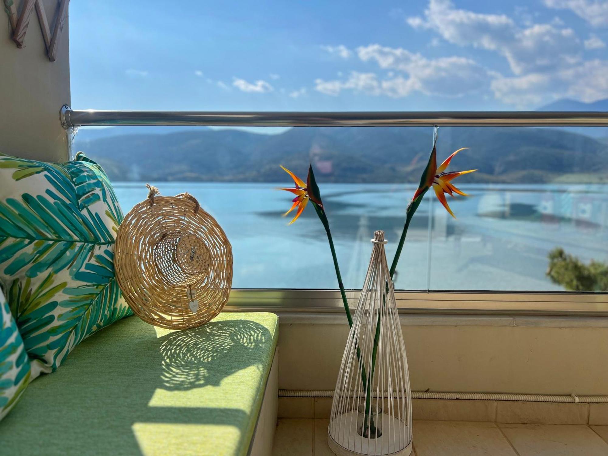 Beach House In Itea-Delphi エクステリア 写真